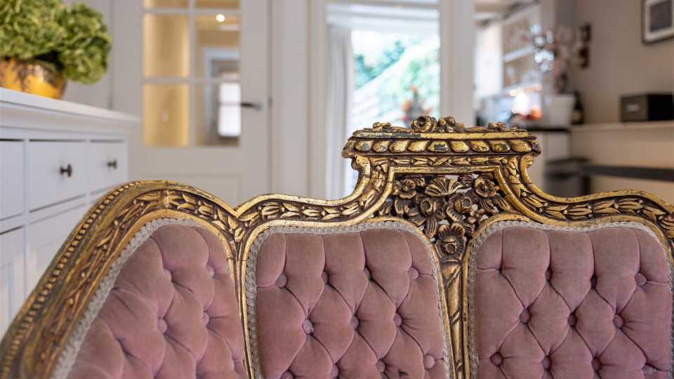 jeroen van koningsbrugge acteur grachtenpand verkoop Pure Luxe