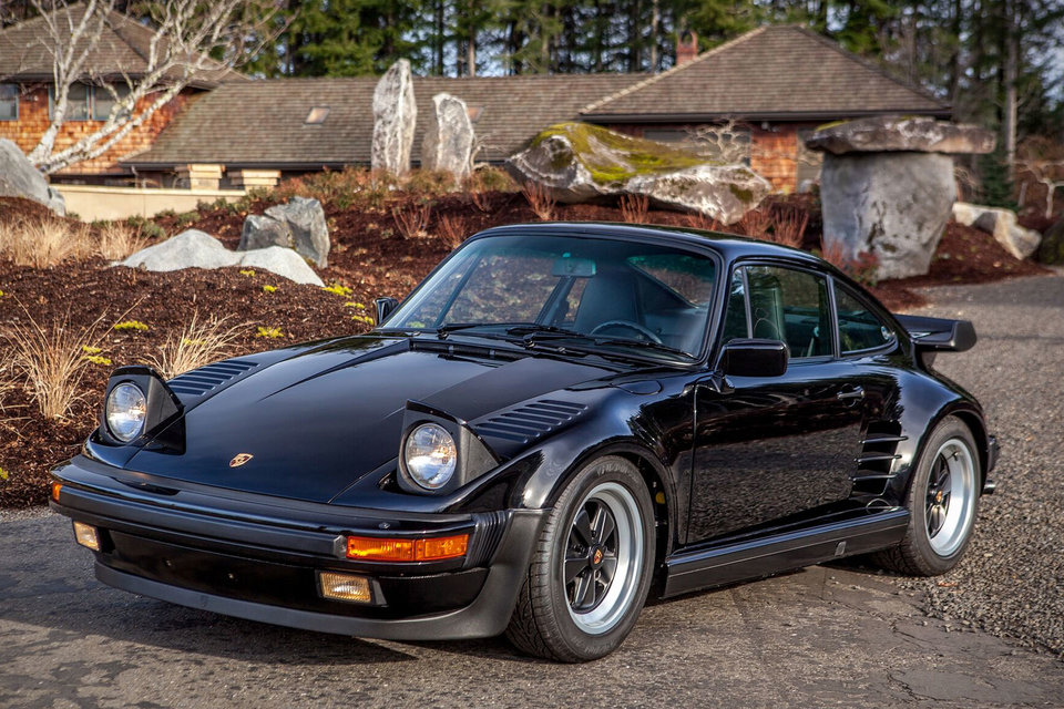Porsche 930 PURE LUXE