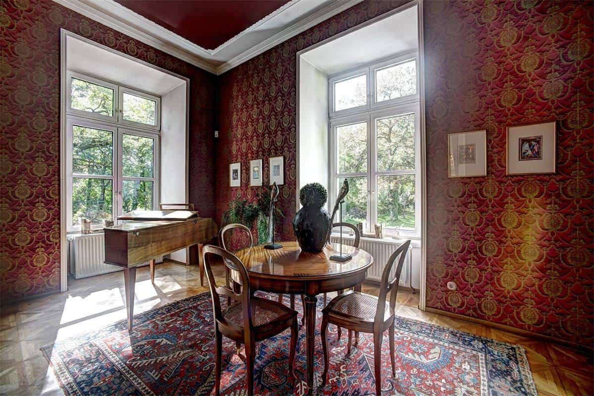 Mozart's Last Castle Pure Luxe
