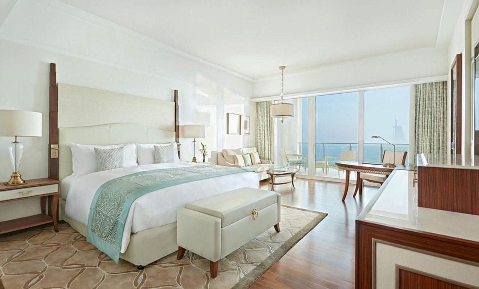 Dubai PURE LUXE