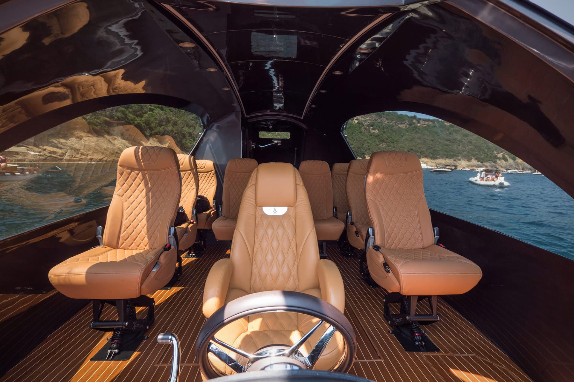 jet capsule royal version 001 tender Pure Luxe