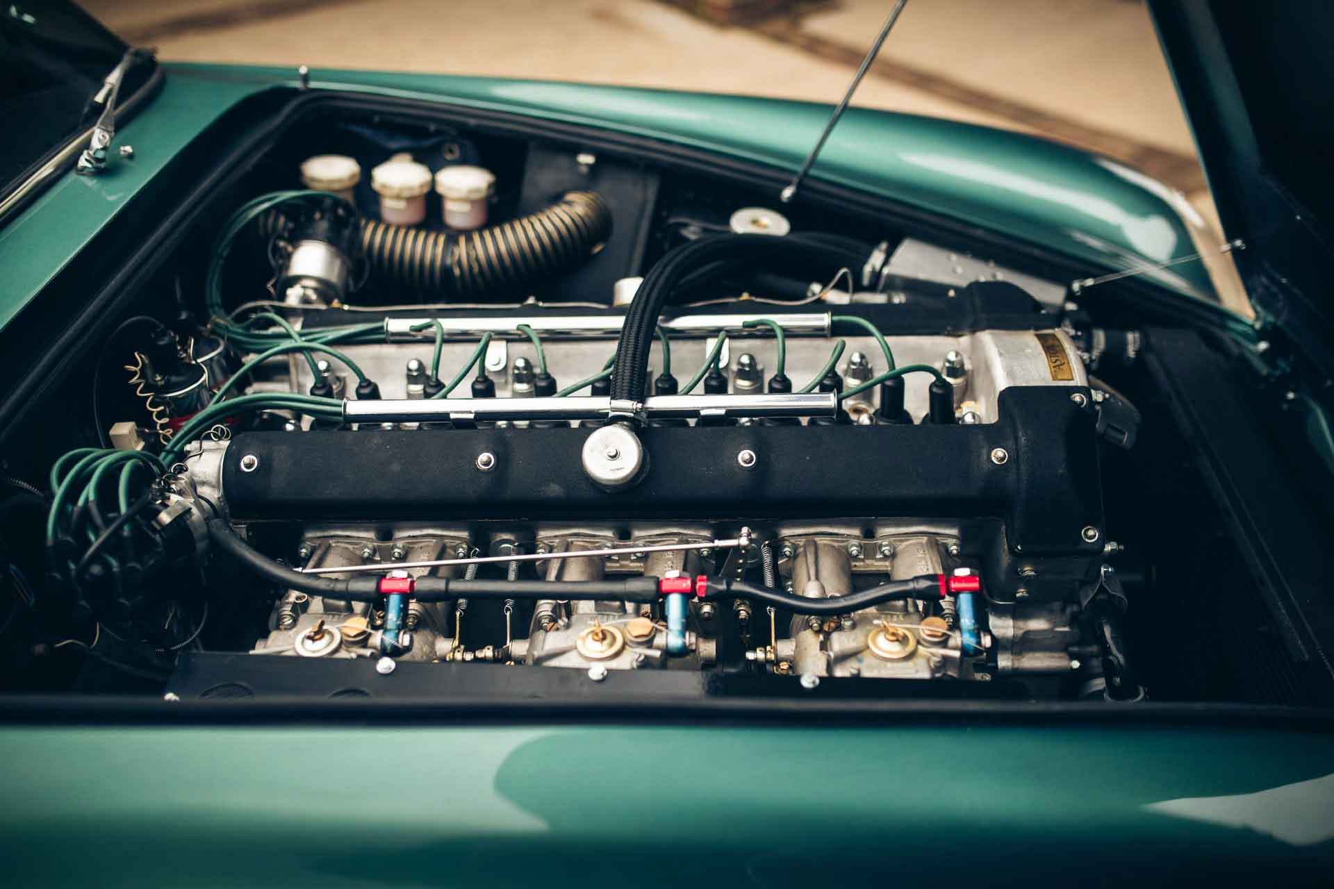 aston martin db4gt auxietre & schmidt Pure Luxe