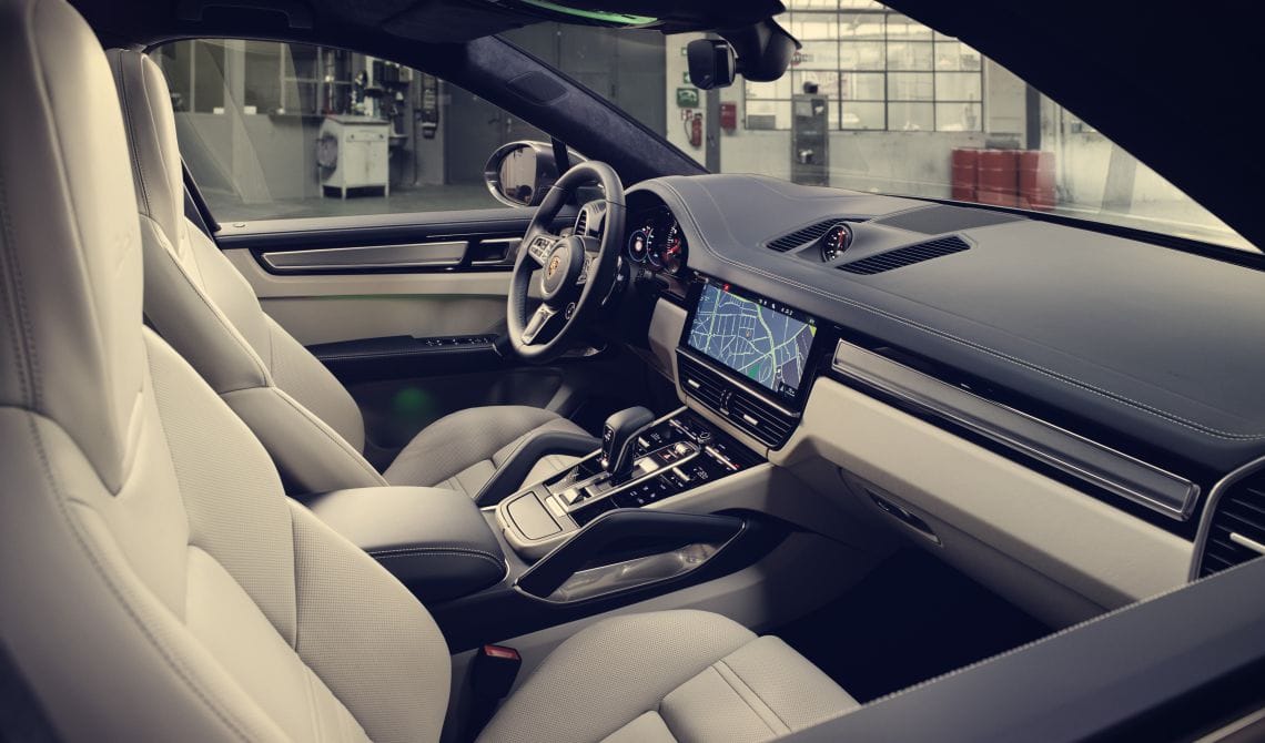 porsche cayenne coupe suv Pure Luxe