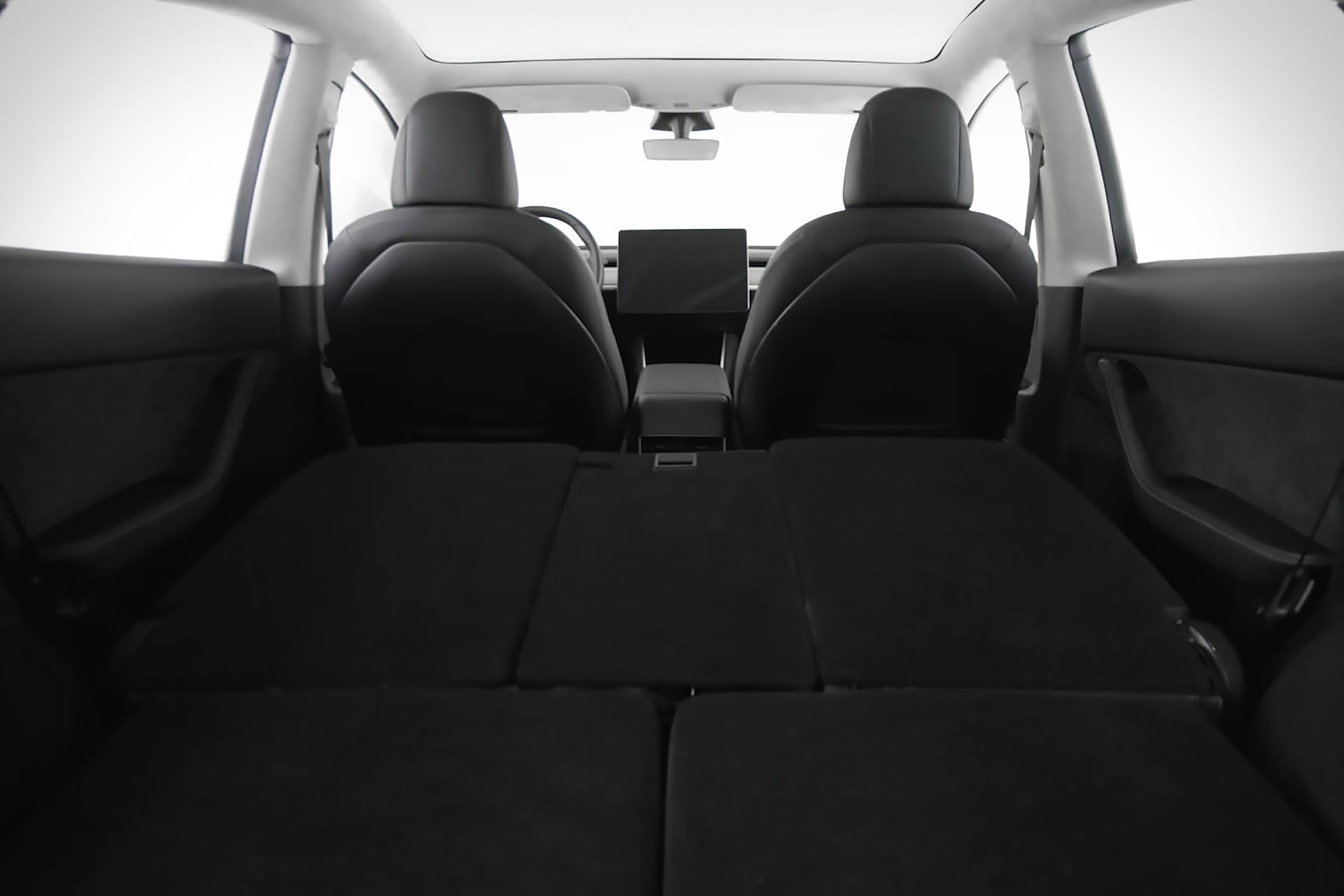 tesla model y elon musk Pure Luxe