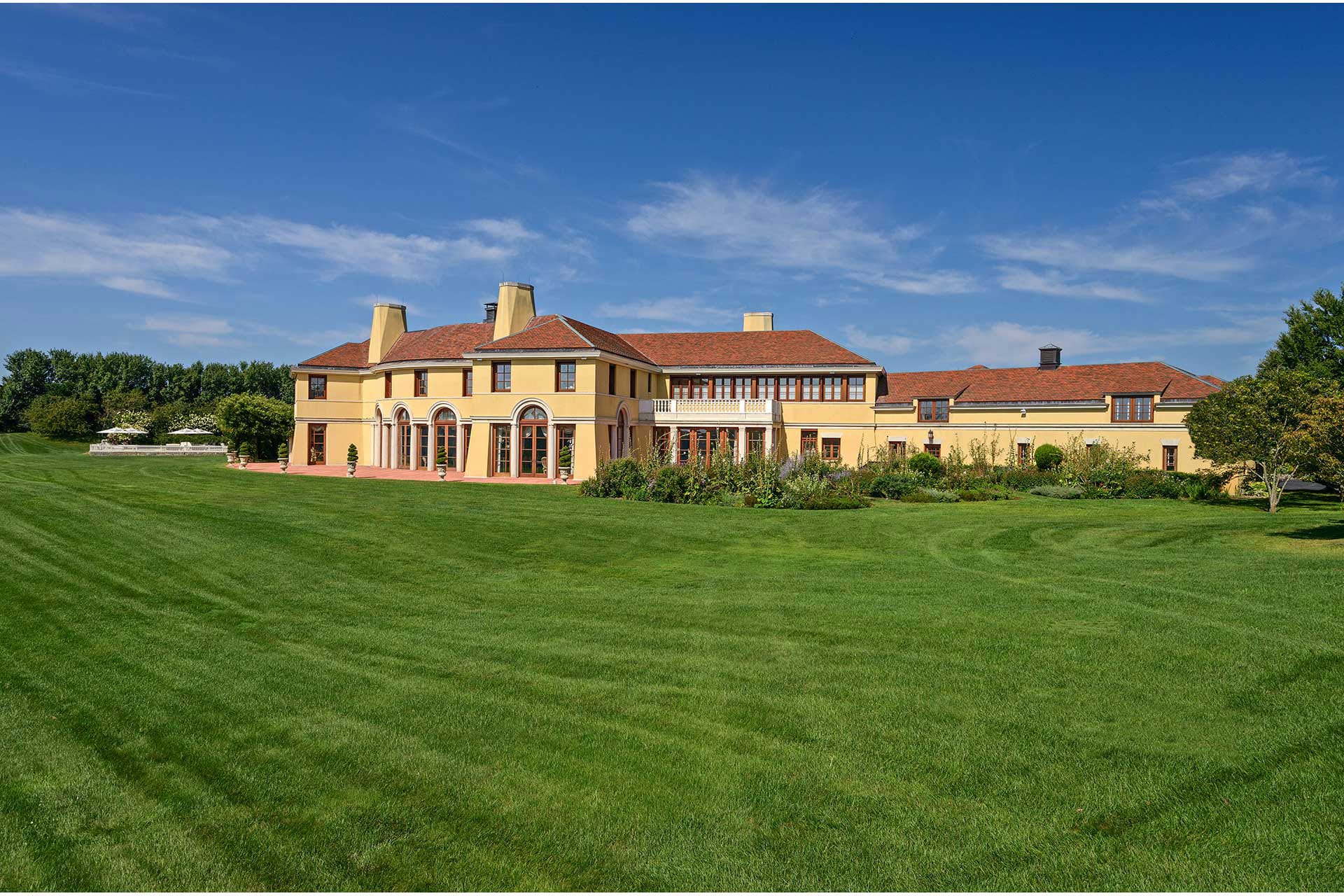 three ponds farm bridgehampton north Pure Luxe