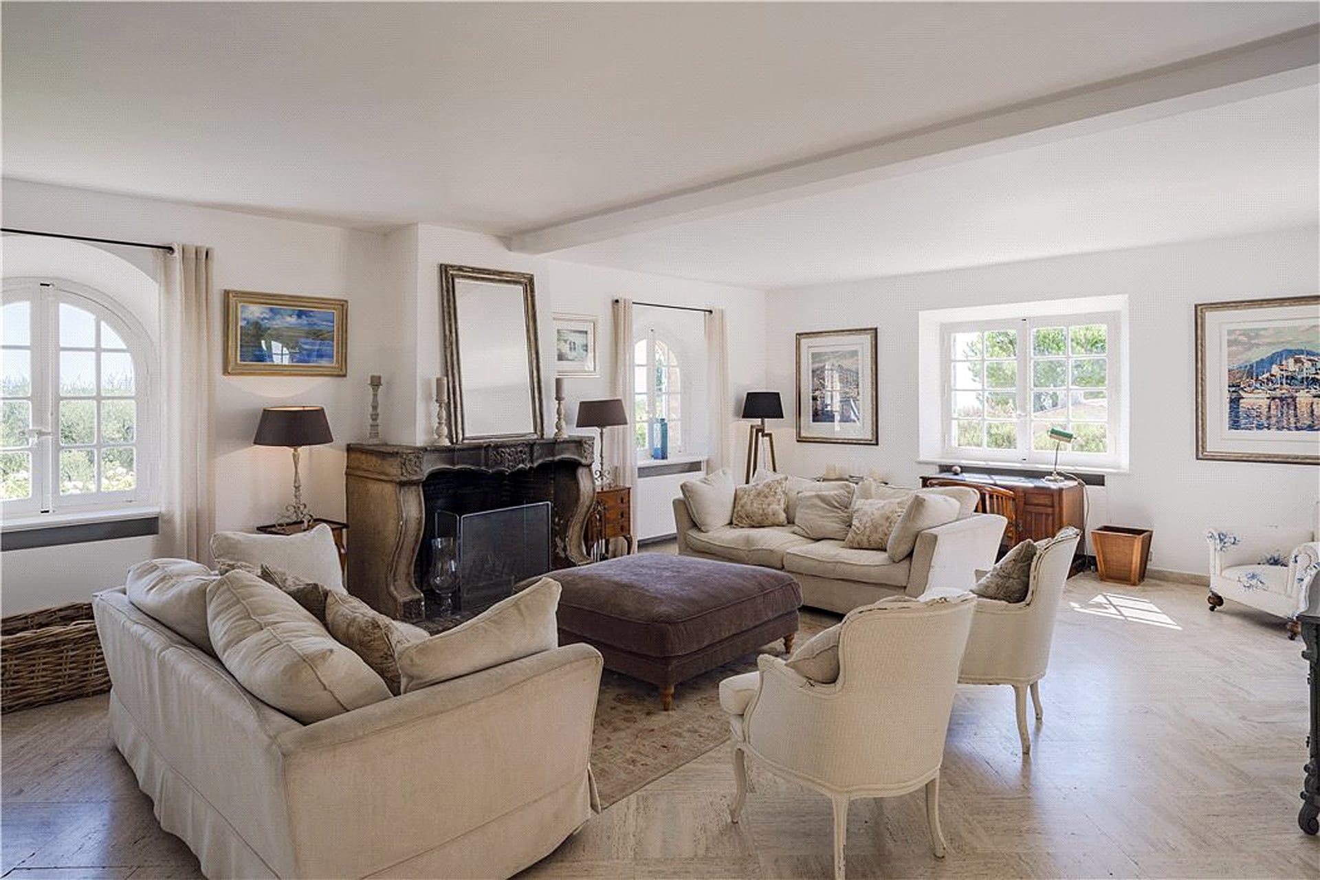 chateauneuf de grasse villa frankrijk côte d'azur knight frank Pure Luxe