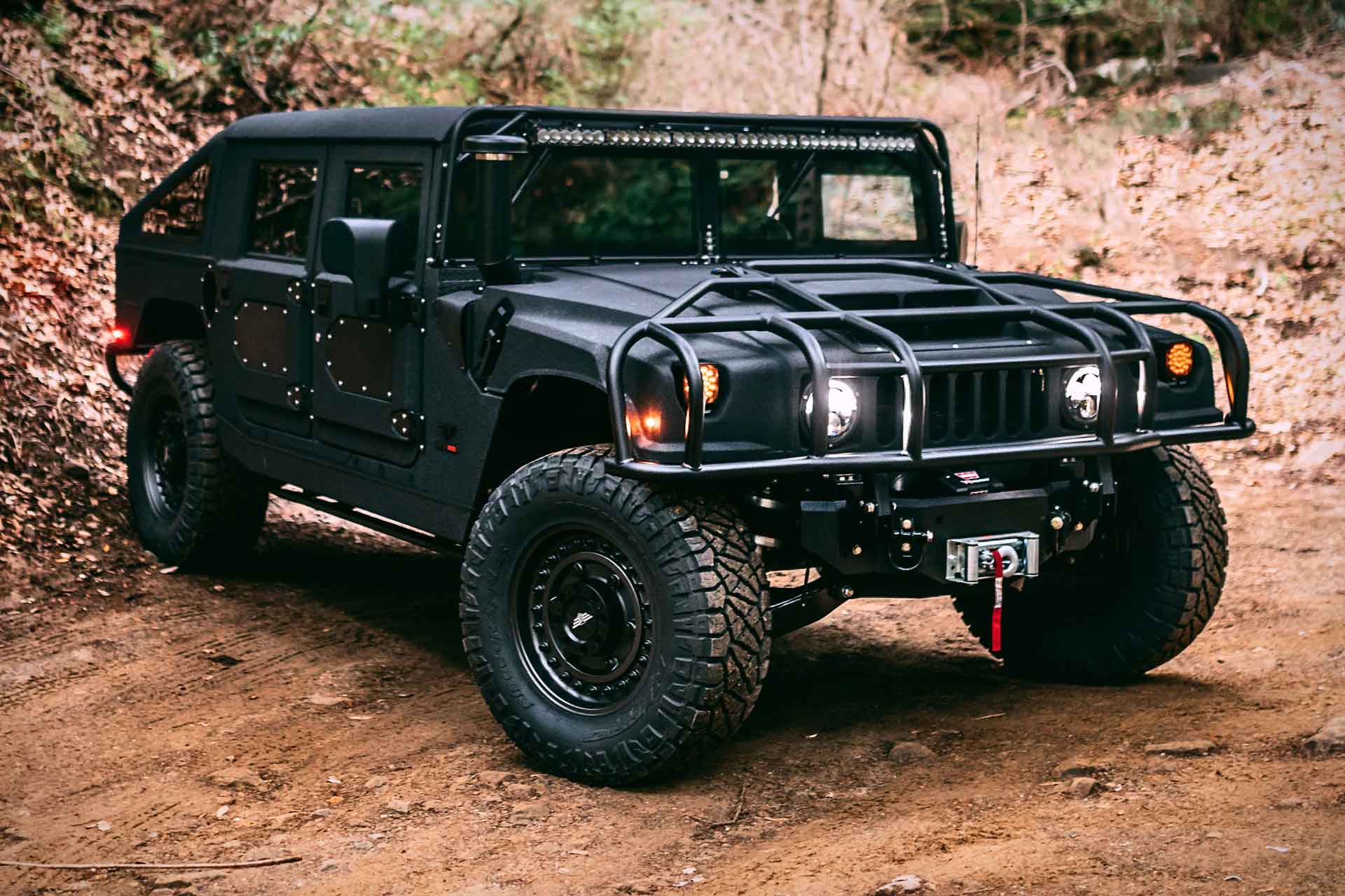 mil-spec hummer h1 06 suv Pure Luxe