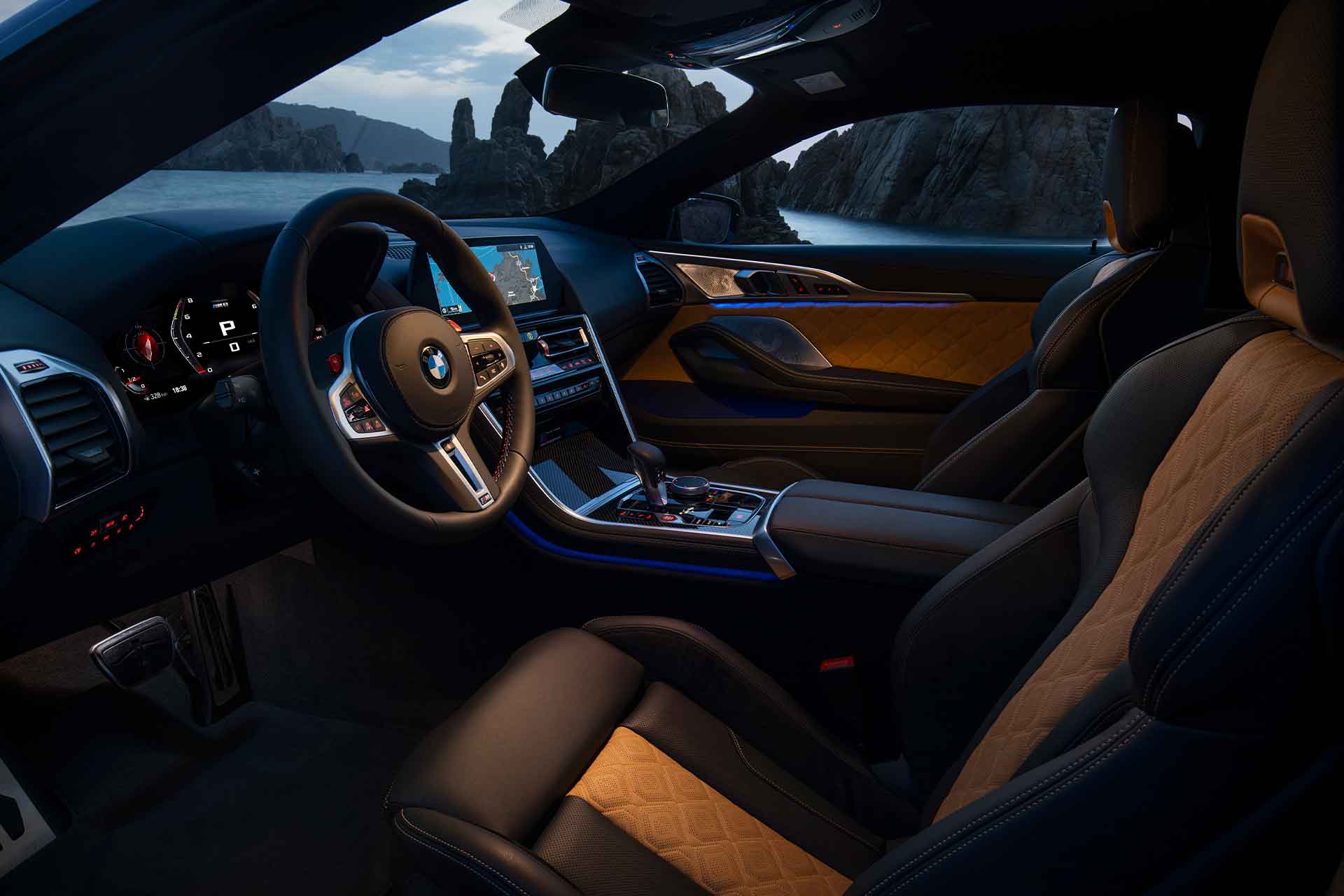 bmw m8 8-serie coupe cabrio Pure Luxe