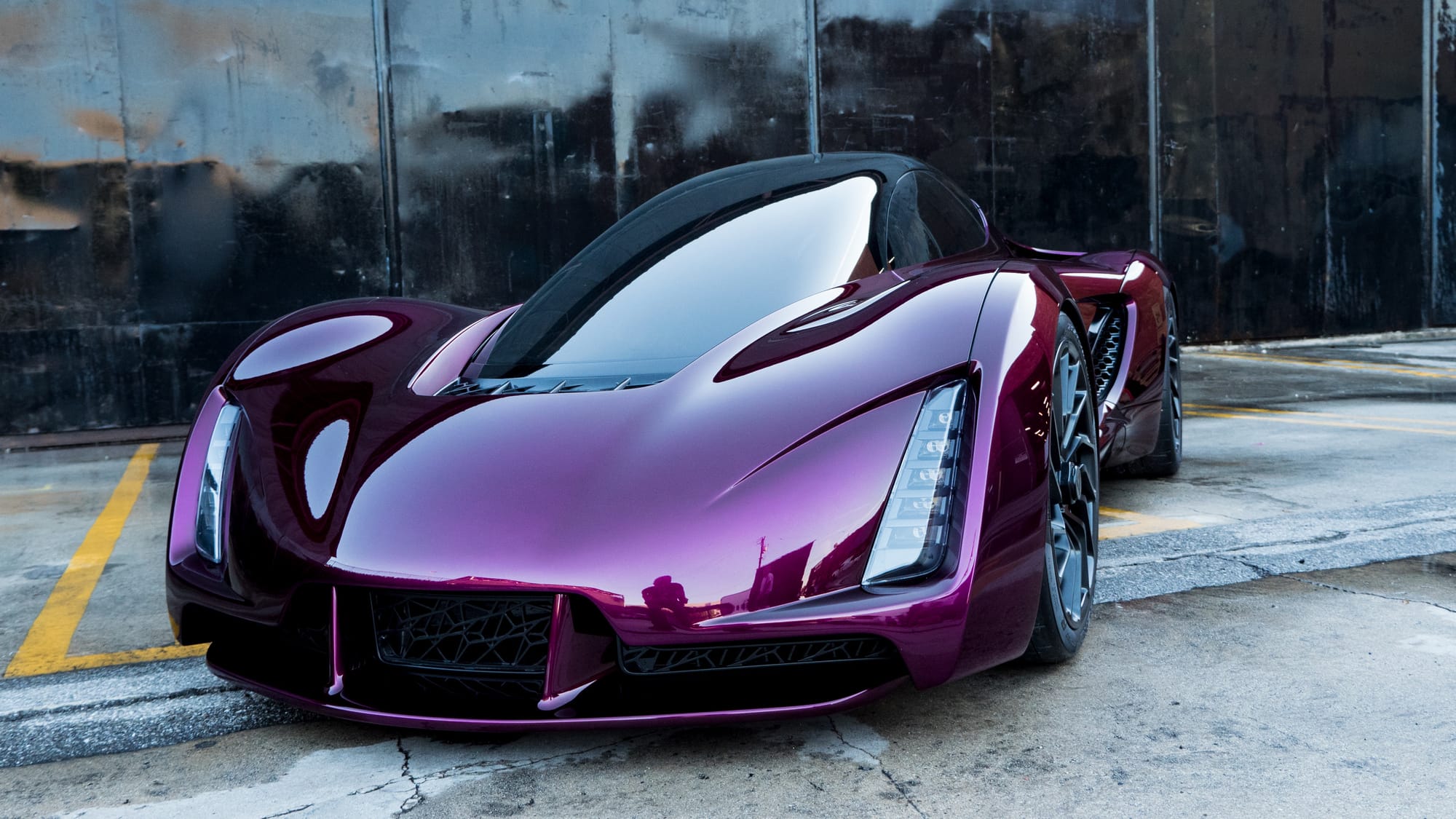 divergent 3d blade 3d-geprinte hypercar Pure Luxe