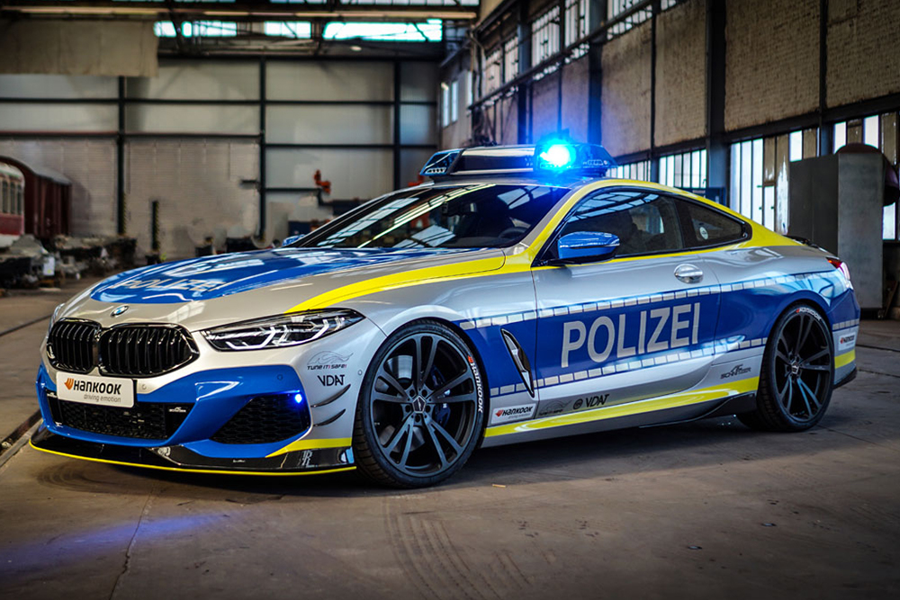 politie BMW M850i