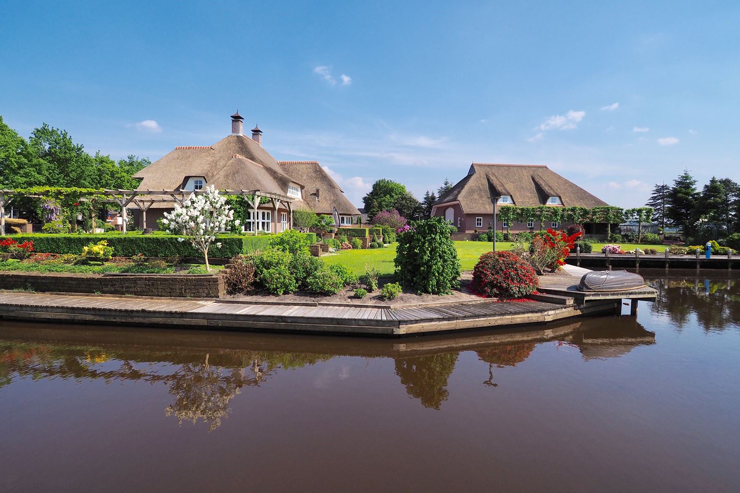 Rietgedekte-villa-4