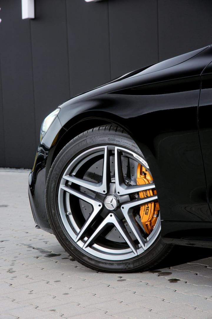 Posaidon Mercedes-AMG S 63-3