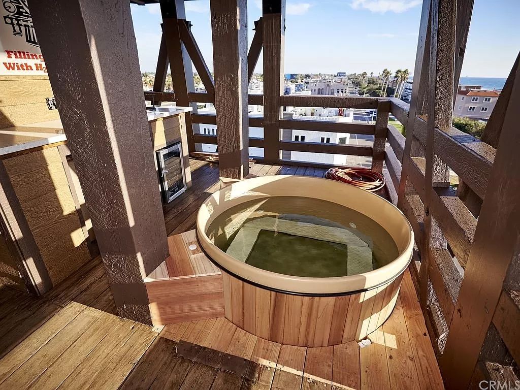 jacuzzi 