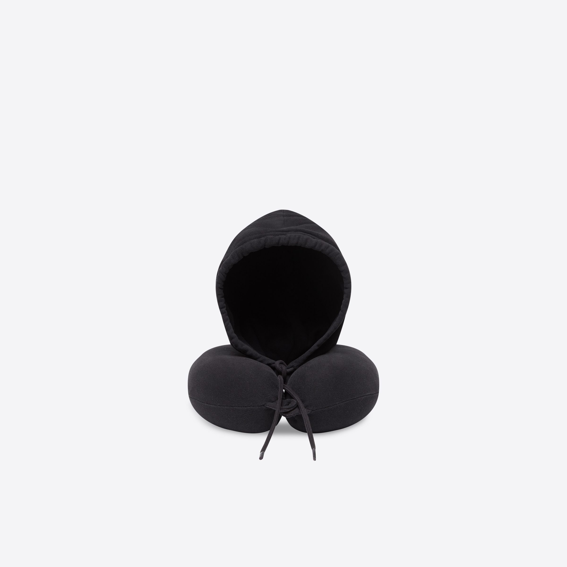 Reiskussen Balenciaga
