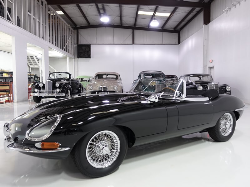 1967-Jaguar-Series-I-Roadster-1