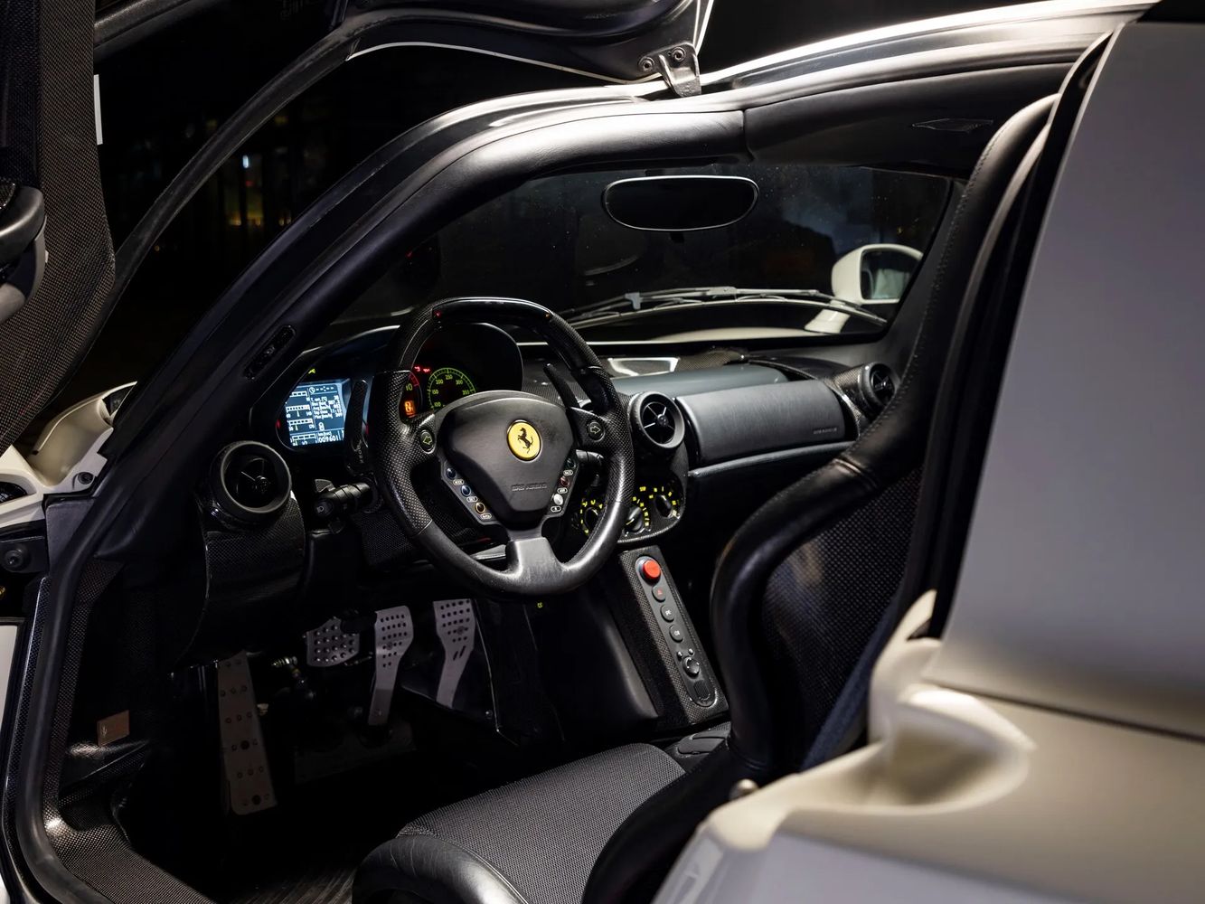 Interieur Ferrari Enzo