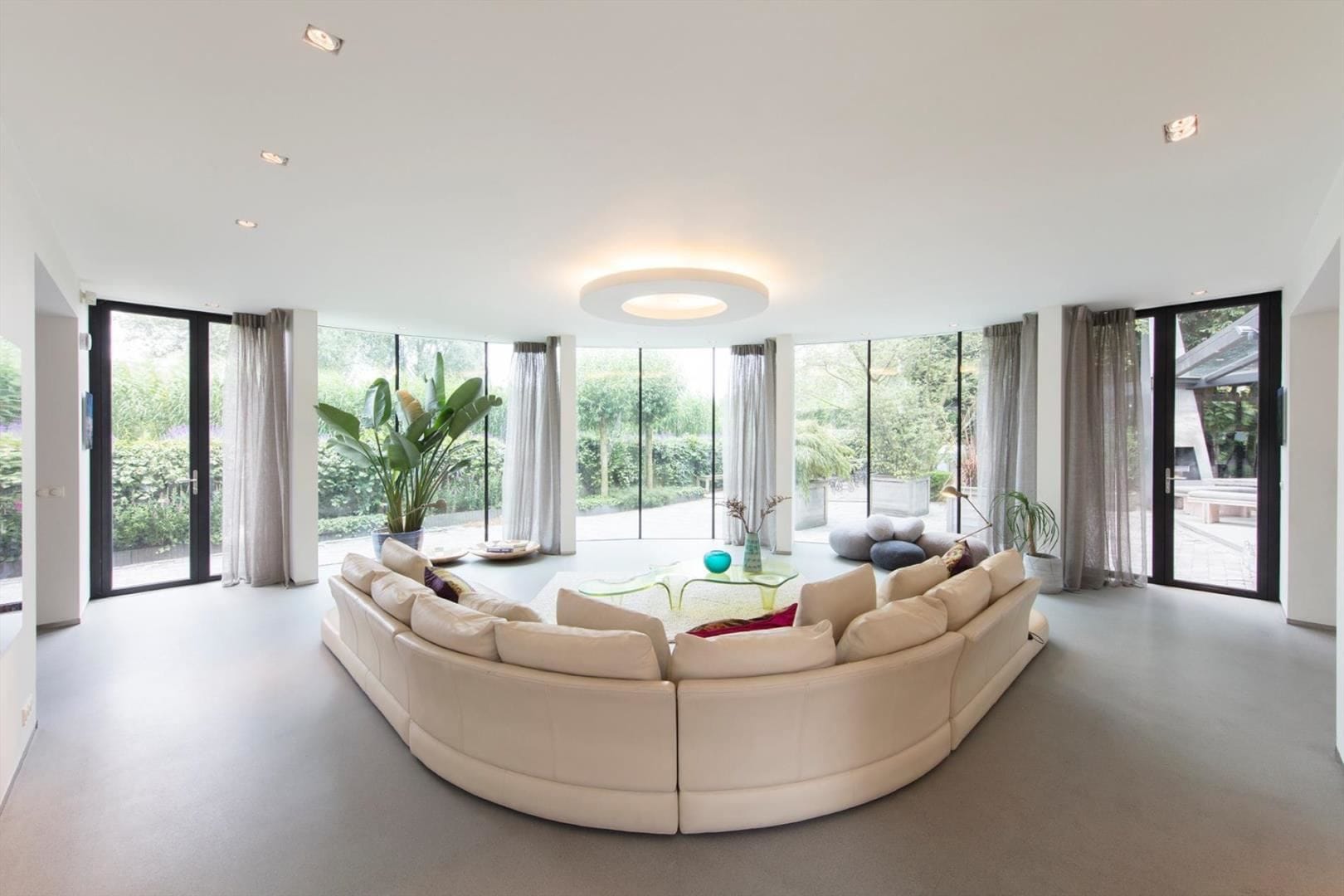 Villa in Rotterdam-01