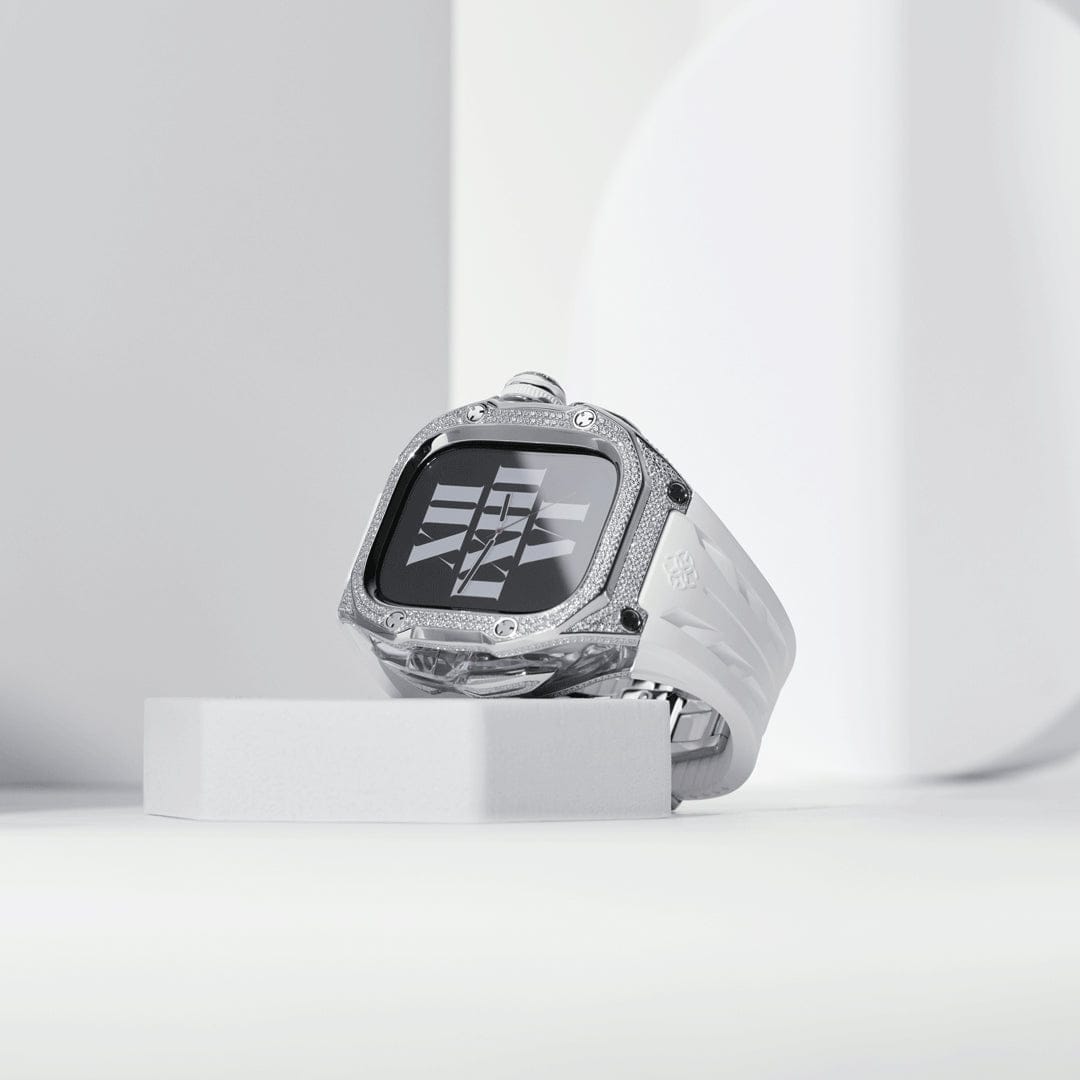 Zweeds Luxemerk Onthult met Diamanten Ingelegde Apple-Producten ter Waarde van €250.000