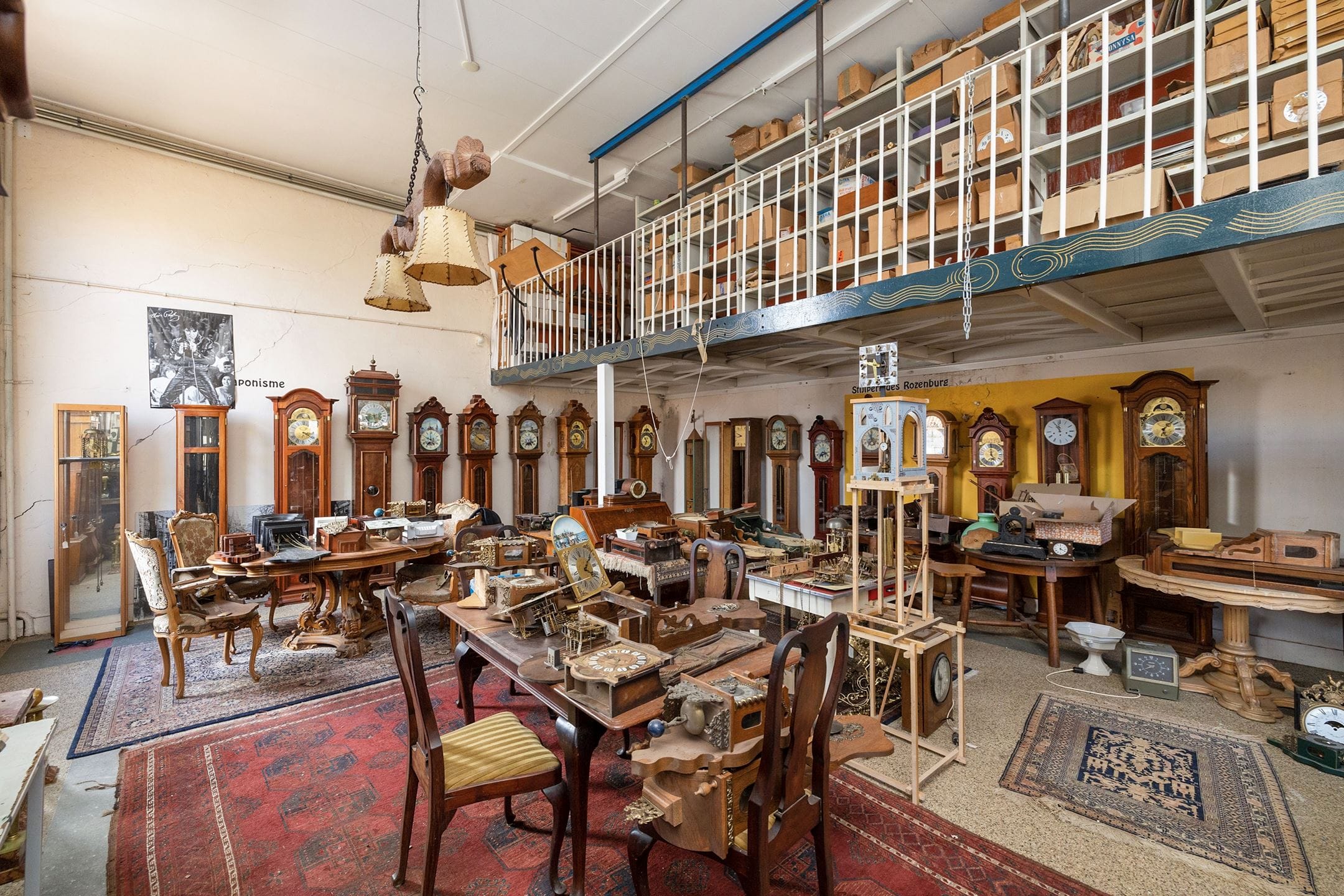 Miljoenenwoning Schoonhoven antieke klokken